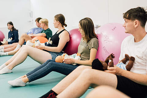 Unterricht der Schule für Physiotherapie an der KRH Akademie
